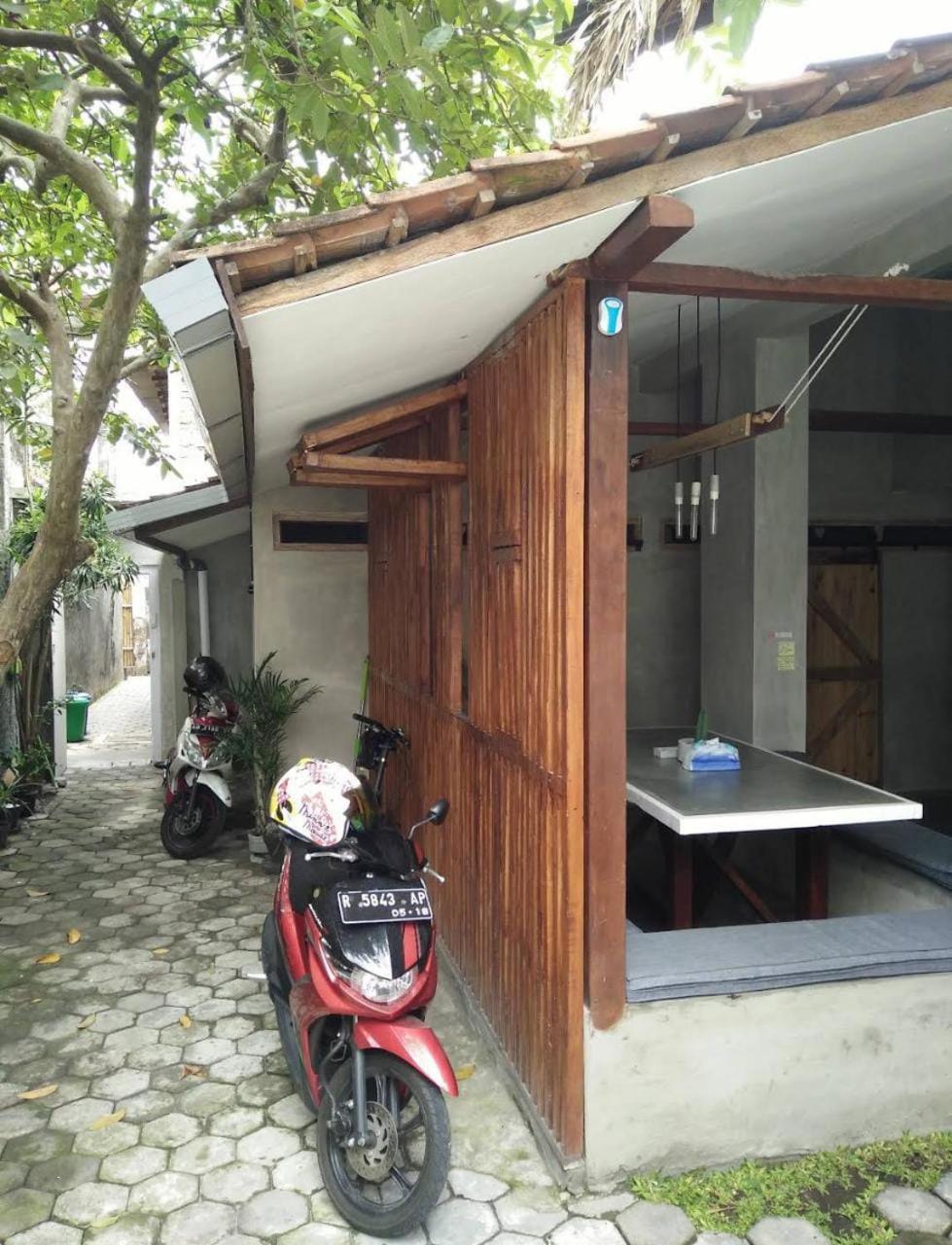 Trava House Villa Jogja Yogyakarta Exteriör bild